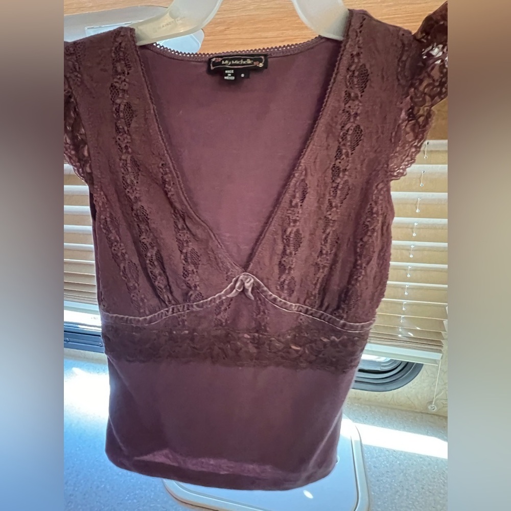Y2K Vintage My Michelle Mauve fluttered short sleeved shirt sz small